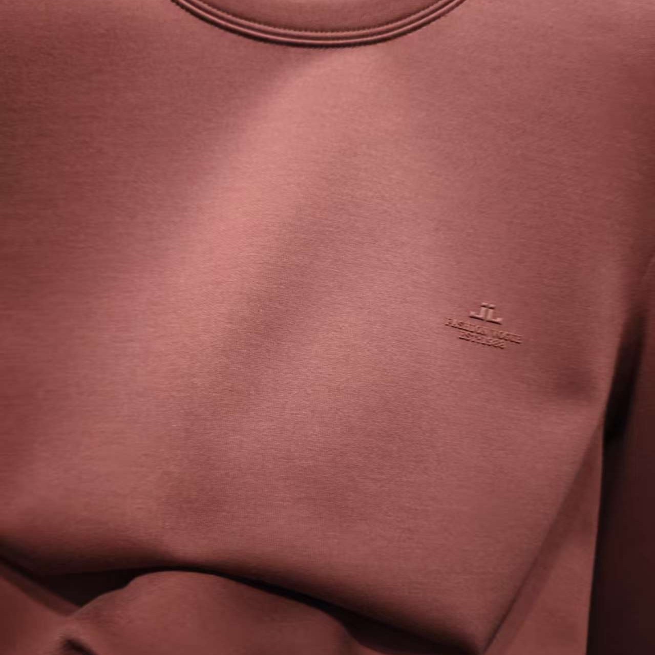 (迪)25E88男圆领卫衣