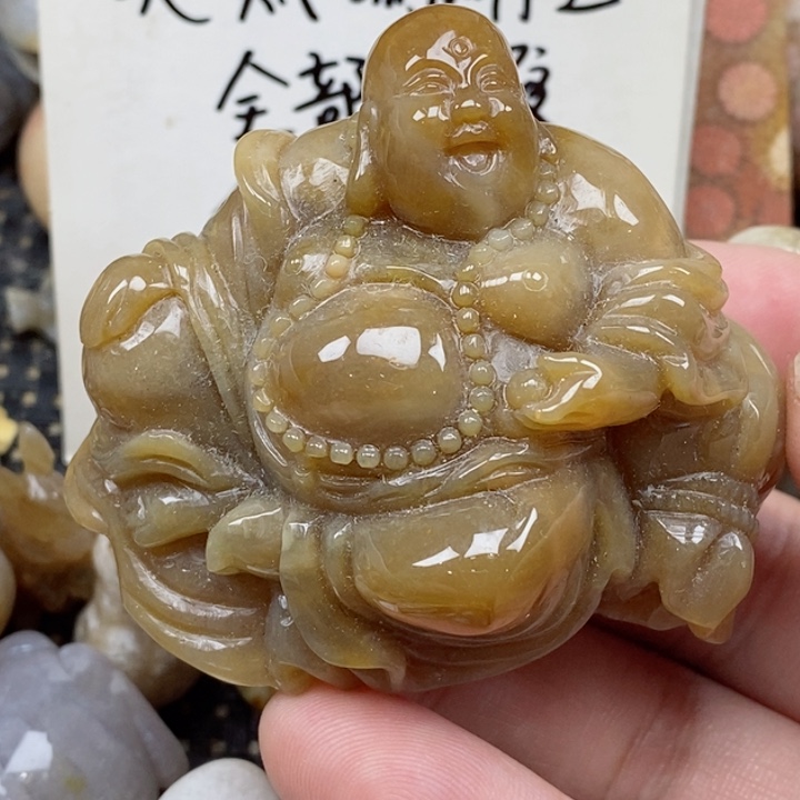 颈饰未镶嵌石英质玉