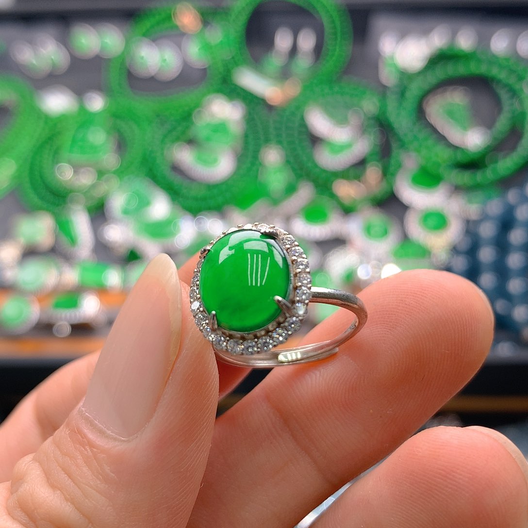 未镶嵌手链翡翠翡翠