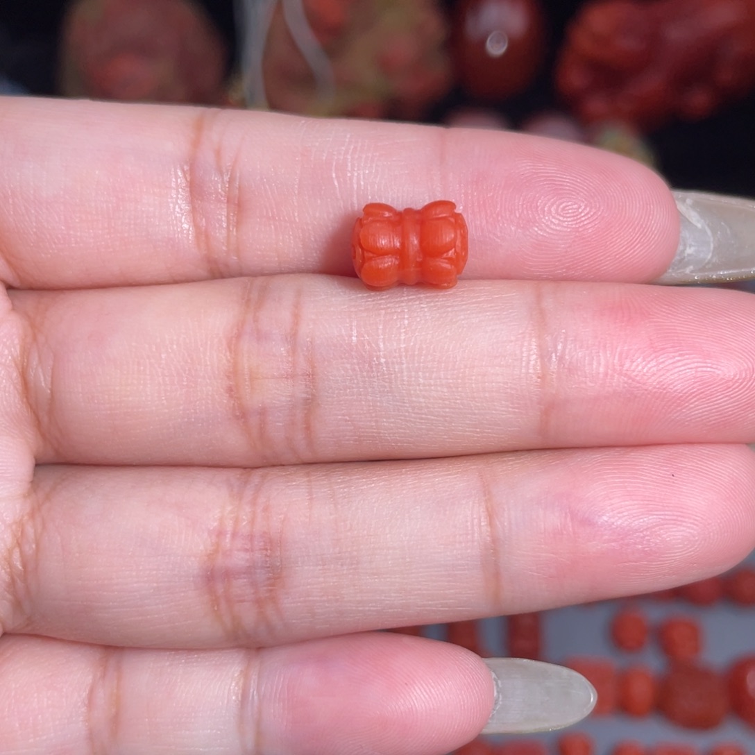 未镶嵌并蒂莲7mm南红玛瑙