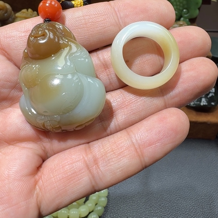 新***器和田玉未镶嵌挂件