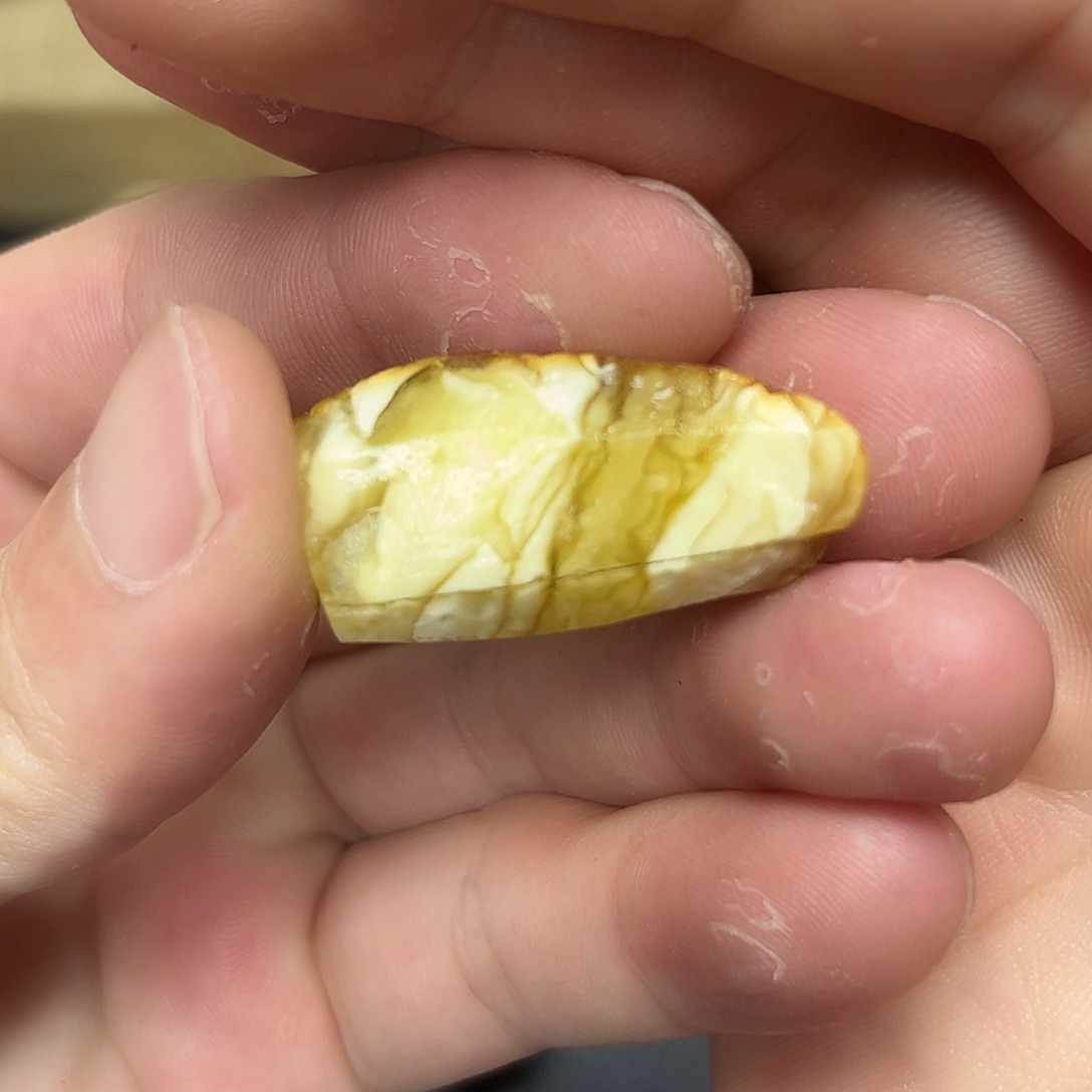 定制琥珀未镶嵌定制