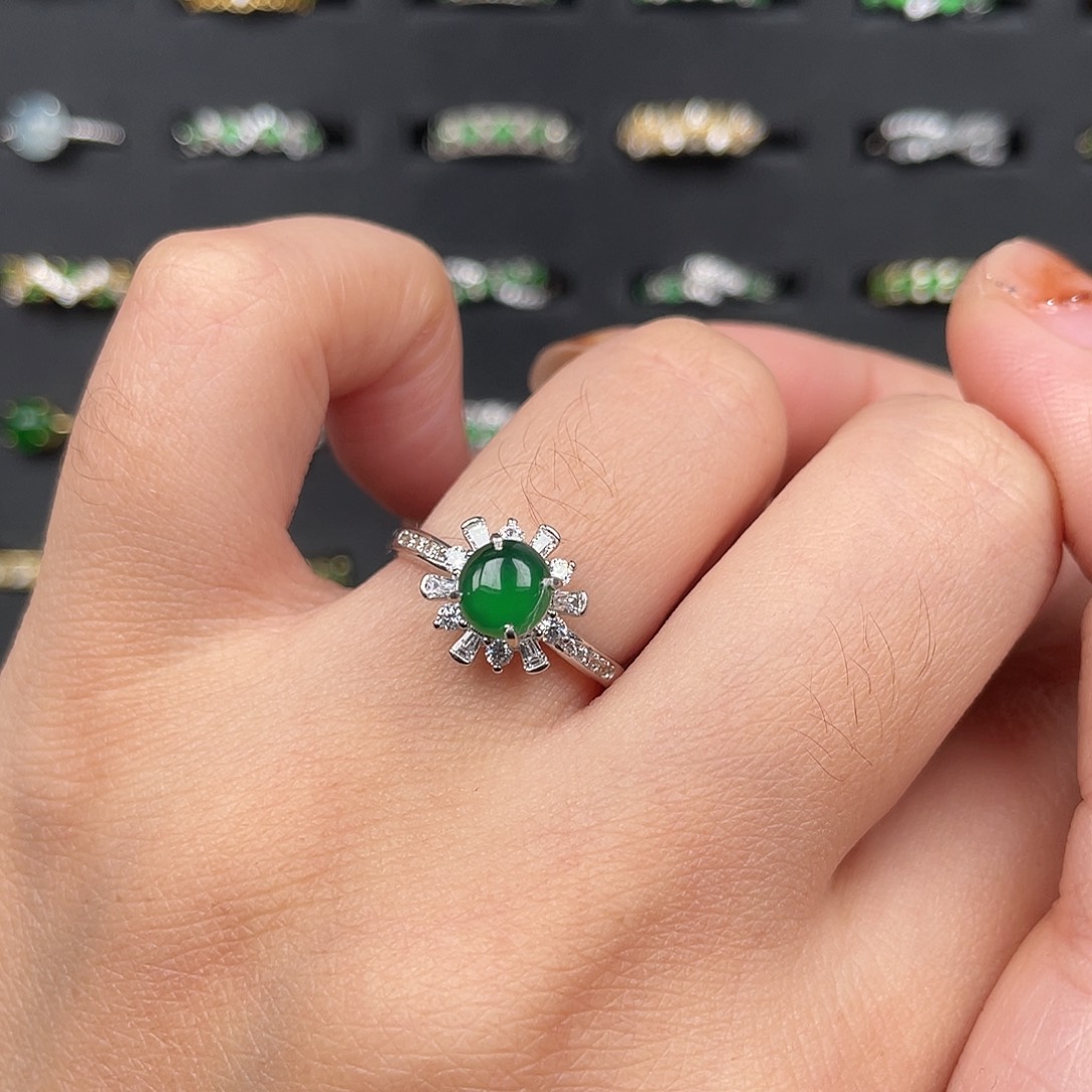 郭***子翡翠银S925镶嵌耳饰00000