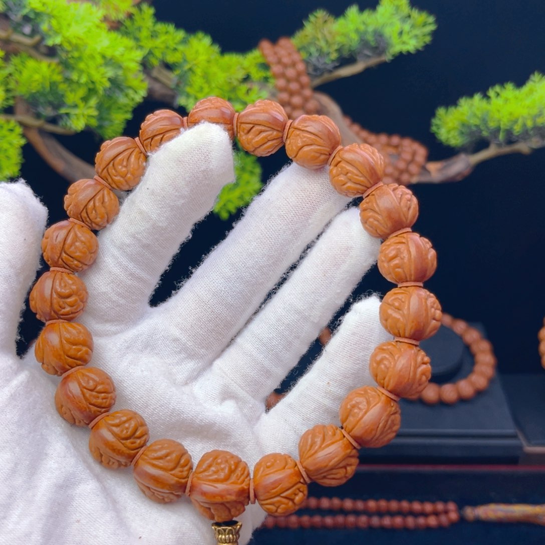 满***星桃核吊坠野生桃核