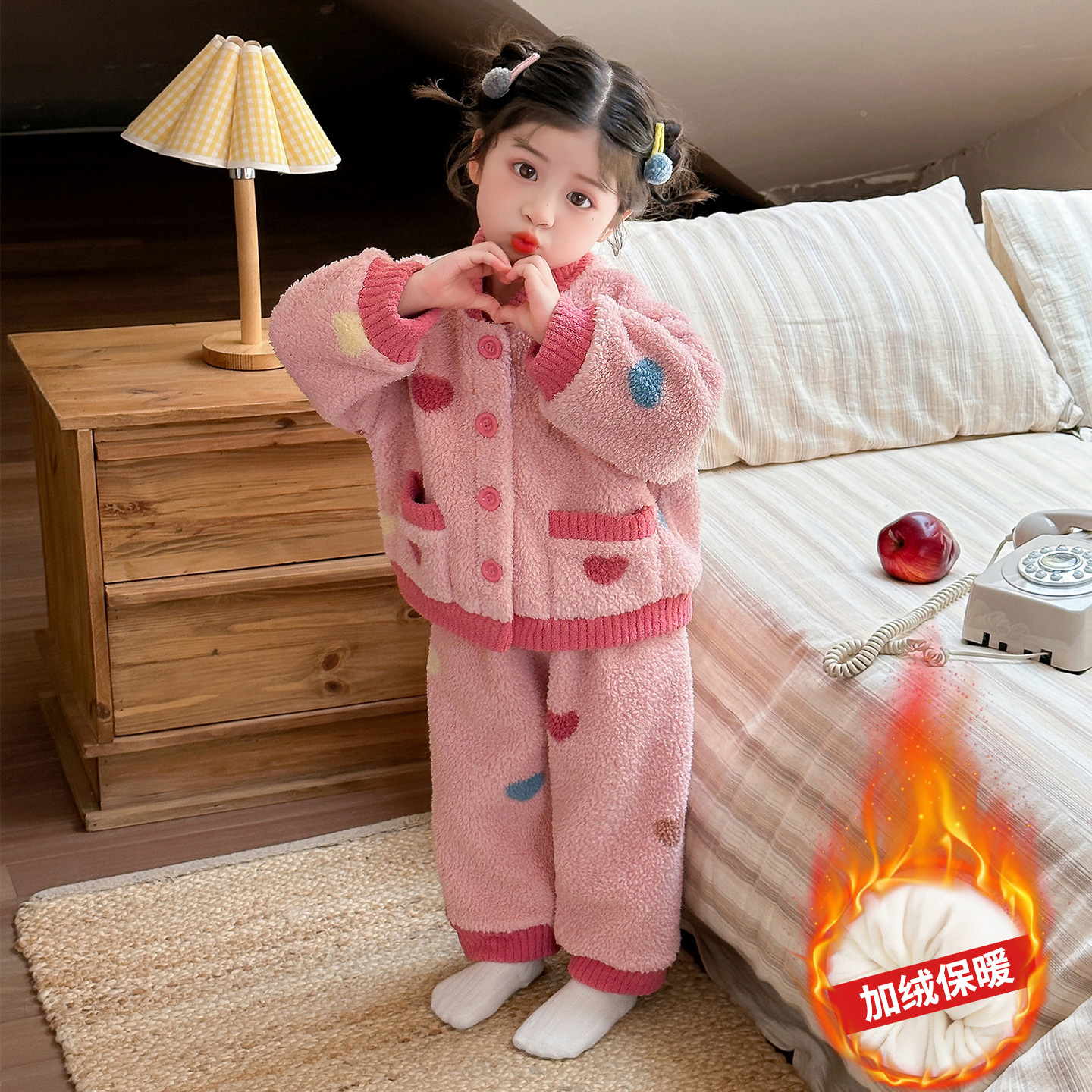 女童睡衣秋冬2025新款儿童珊瑚绒双层加绒加厚套装宝宝保暖家居服
