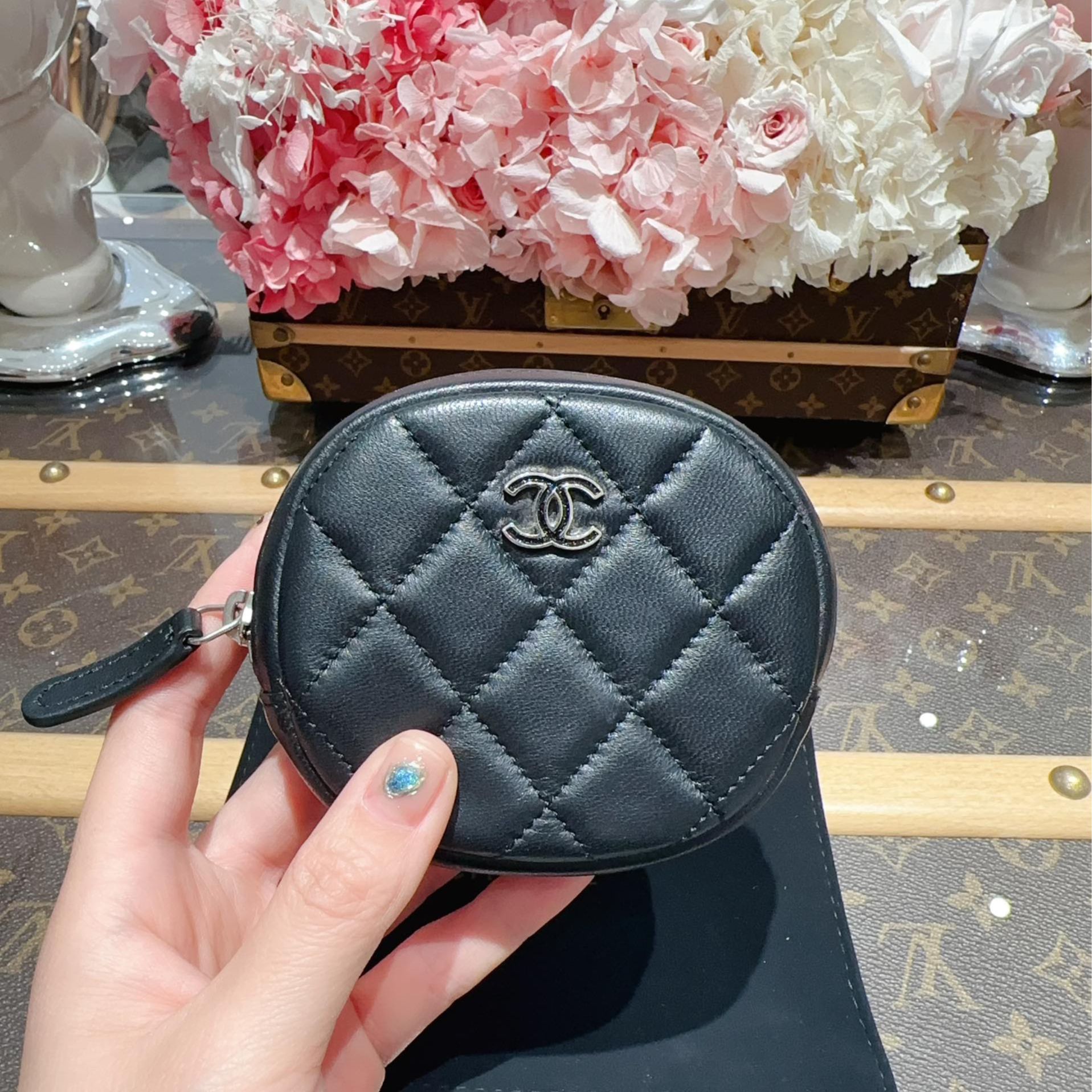 95新 Chanel/香奈儿 黑色椭圆拉链款零钱包  27开