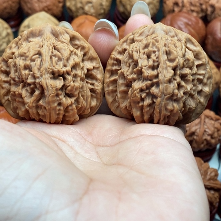 核桃精品文玩核桃手捻楼