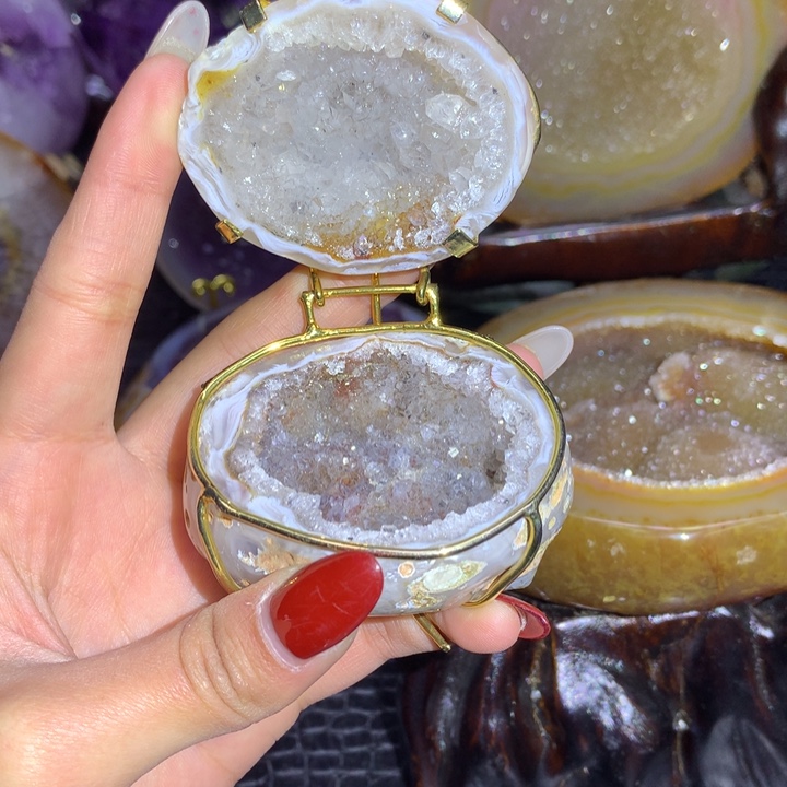 水晶福利盆未镶嵌