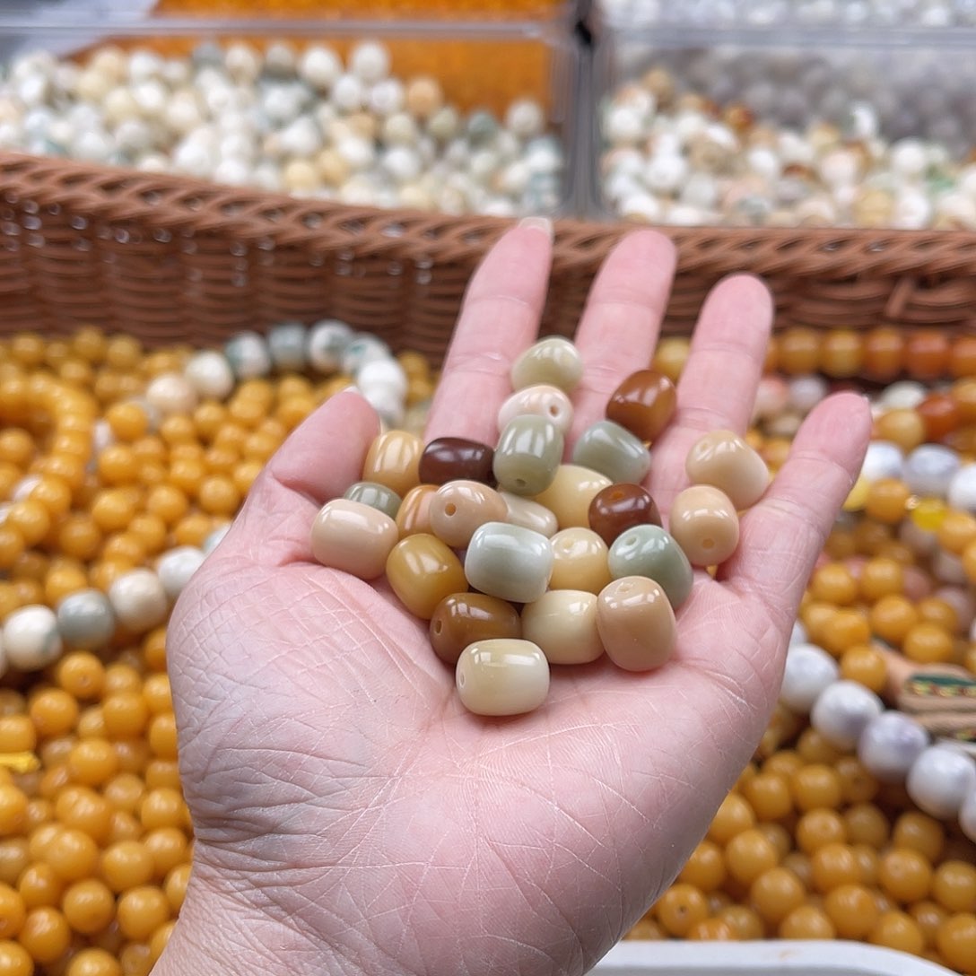 白玉菩提吊坠C/11mm/15+5颗