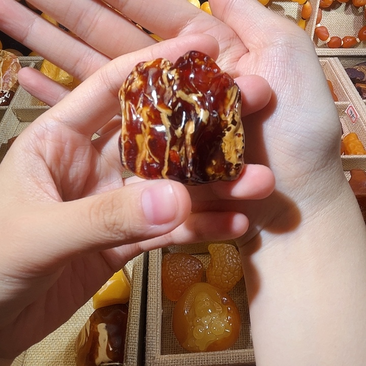 琥珀颈饰未镶嵌蜜蜡花蜡吊坠（打孔不退）