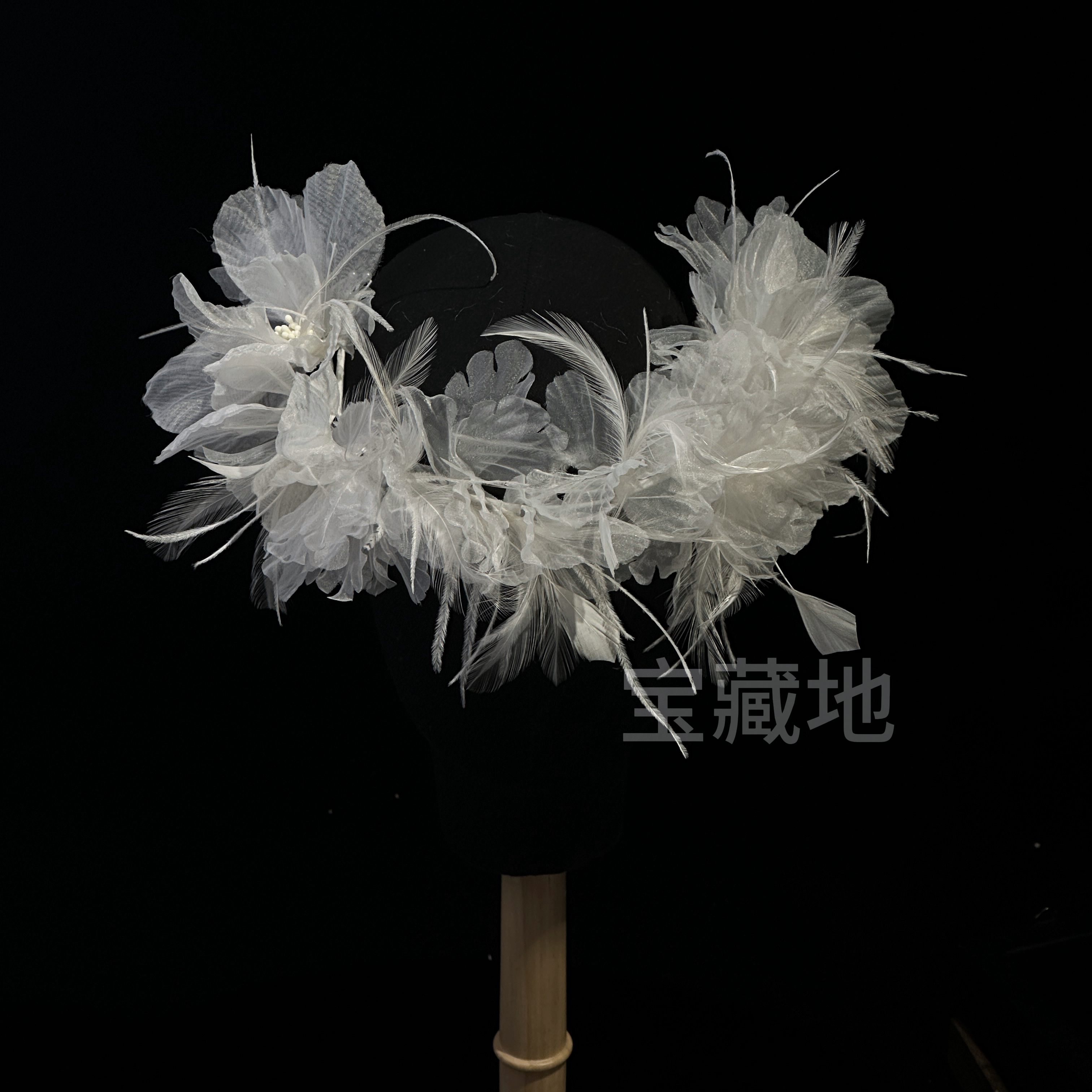 T7161新款超仙氛围感羽毛新娘头饰白纱礼服拍照饰品