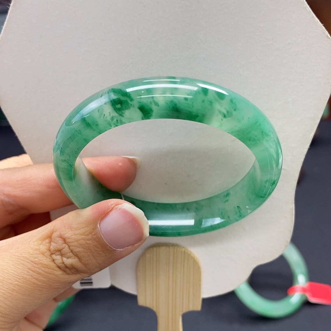 石英质玉手镯未镶嵌玉*缘