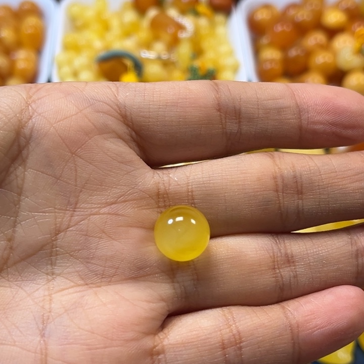 琥珀未镶嵌裸石开孔定制不退换