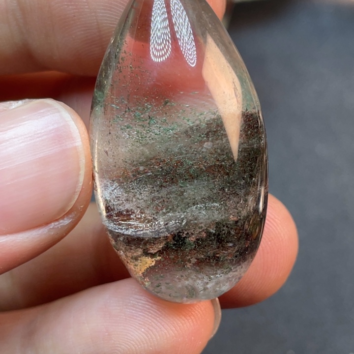 水晶颈饰未镶嵌和*