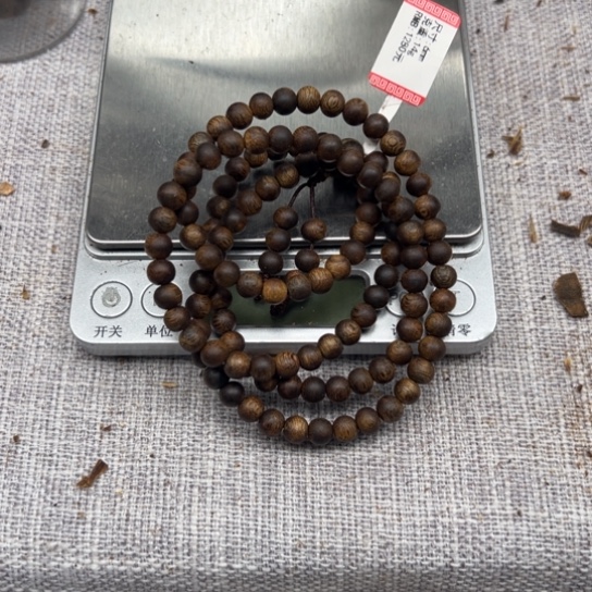 沉香手串瑞***?卡6的多圈手链