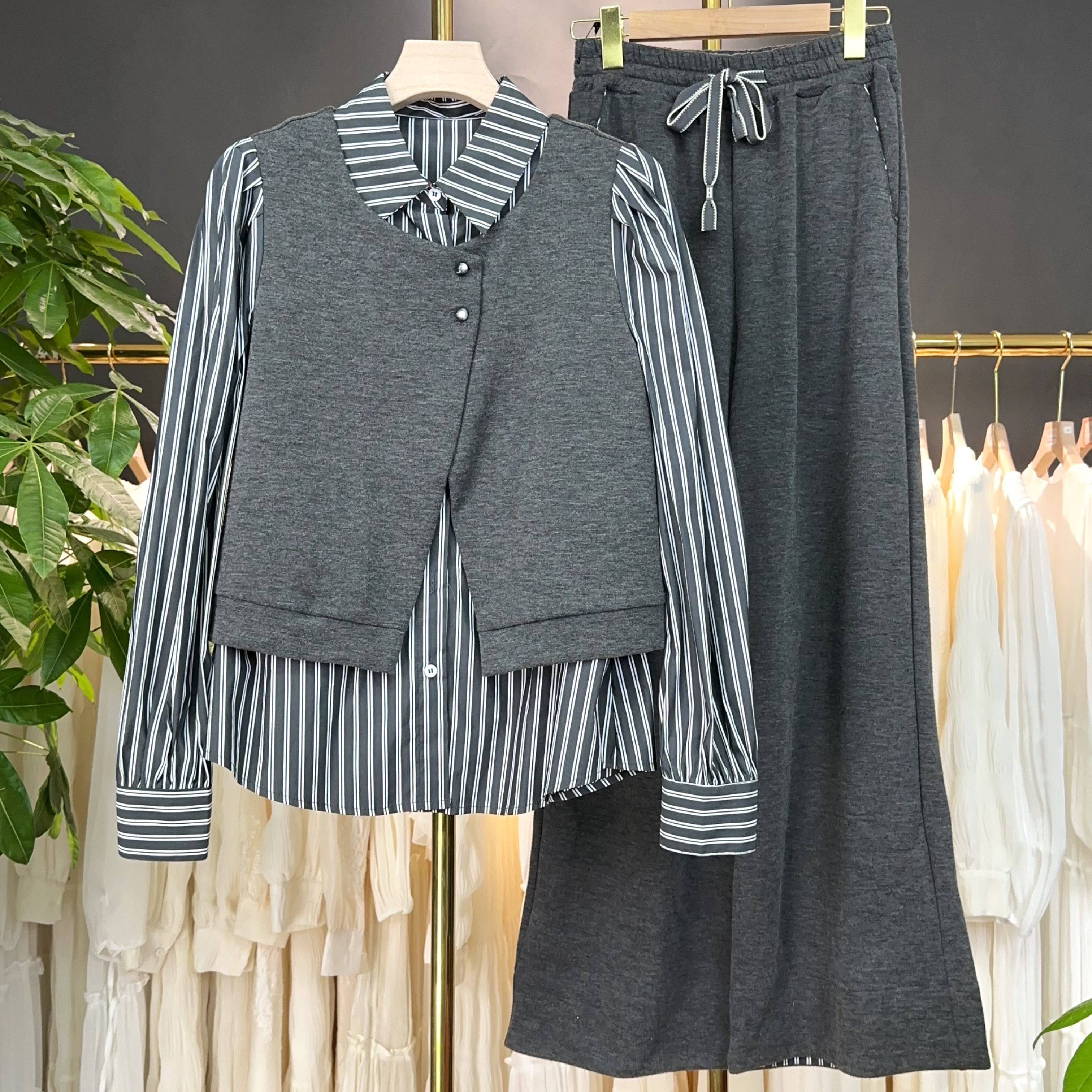 2025年新款气质长袖时尚休闲显瘦简约宽松纯色设计感套装M966