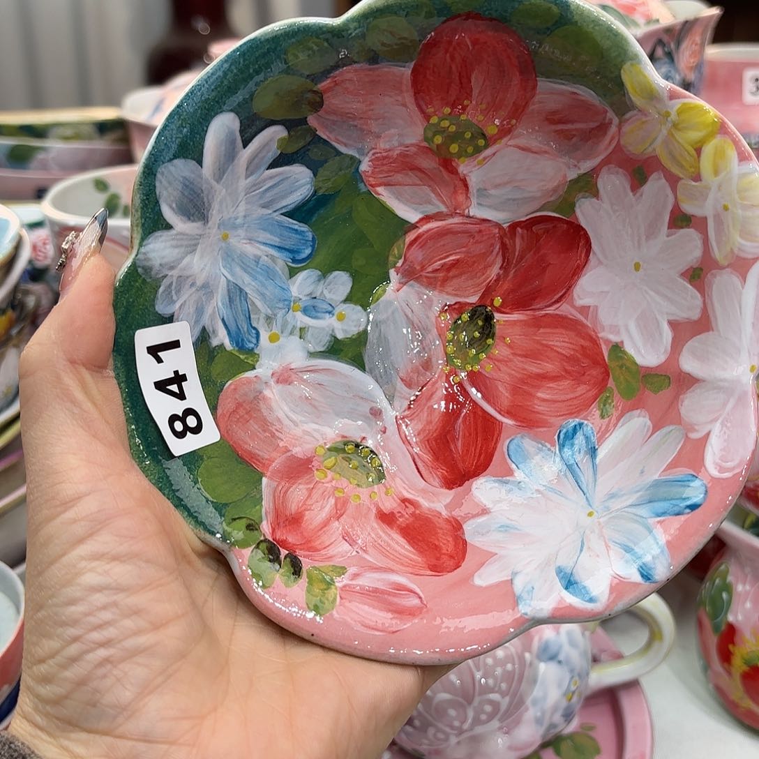 瓷片兔兔和你说早安吧小