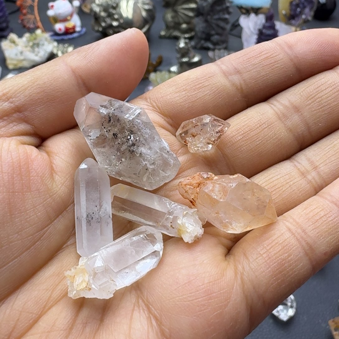 石材原石闪灵骸骨六颗