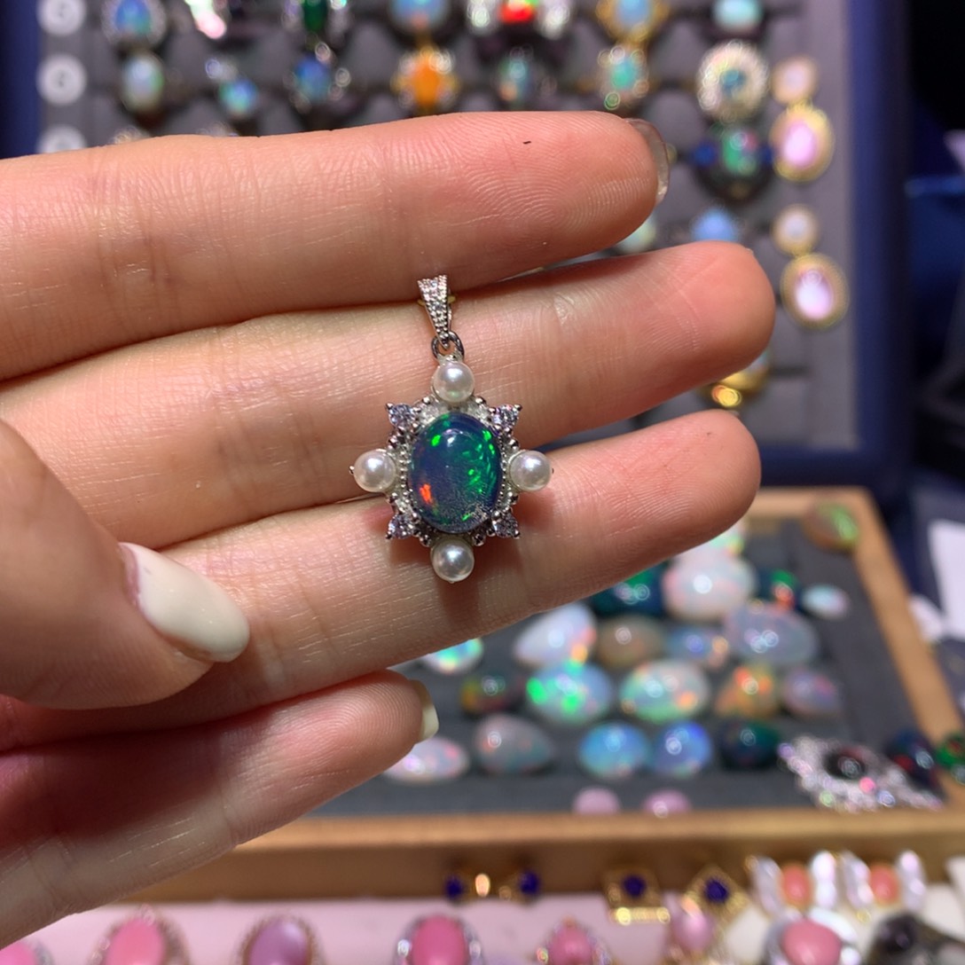 欧泊银S925镶嵌吊坠款式乔*