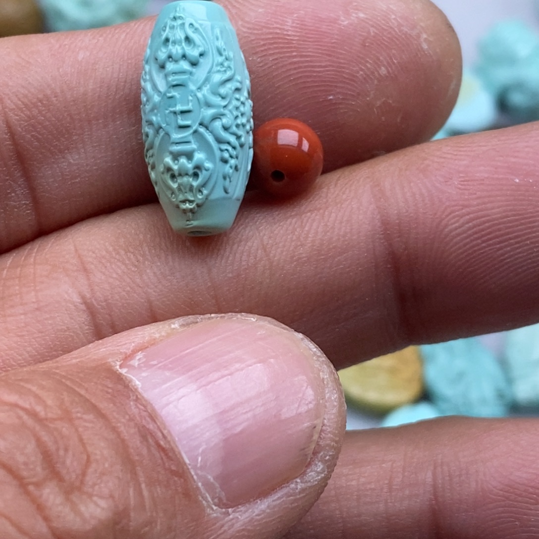 沫***言南红玛瑙未镶嵌珠宝半成品