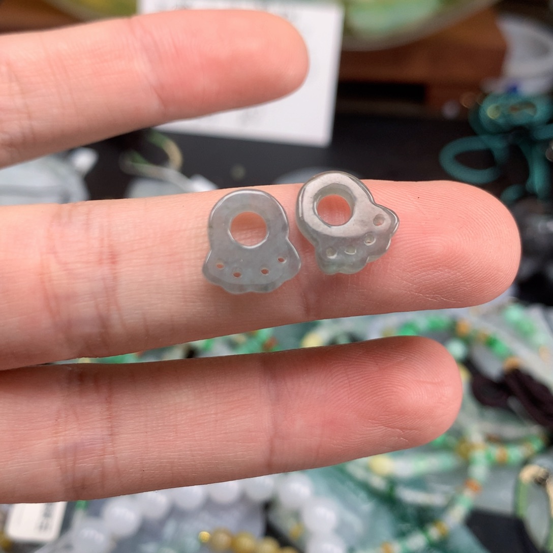 翡翠未镶嵌颈饰福利