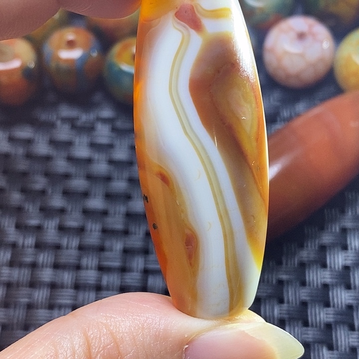 @***狼玛瑙/玉髓未镶嵌颈饰