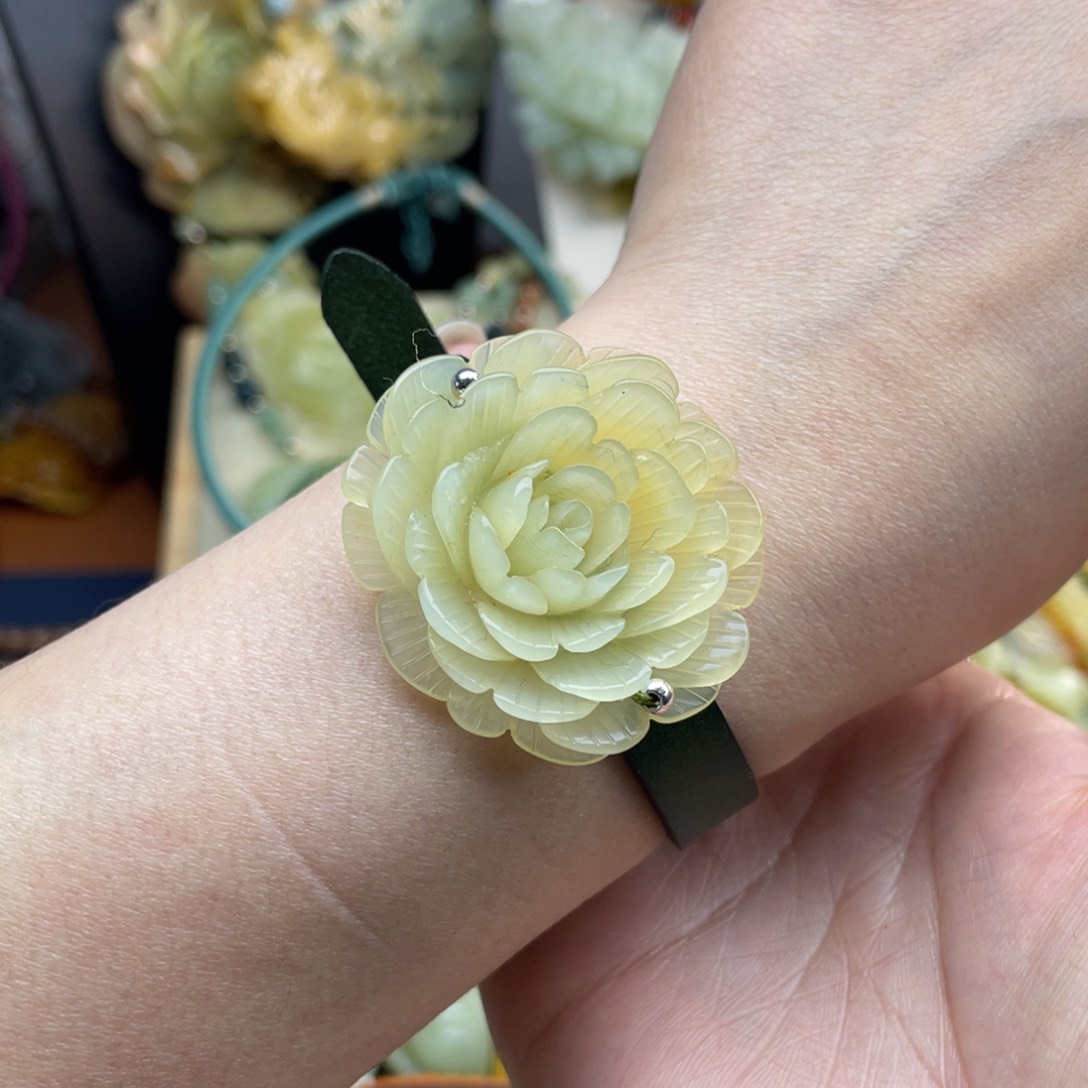 蛇纹石玉手链未镶嵌