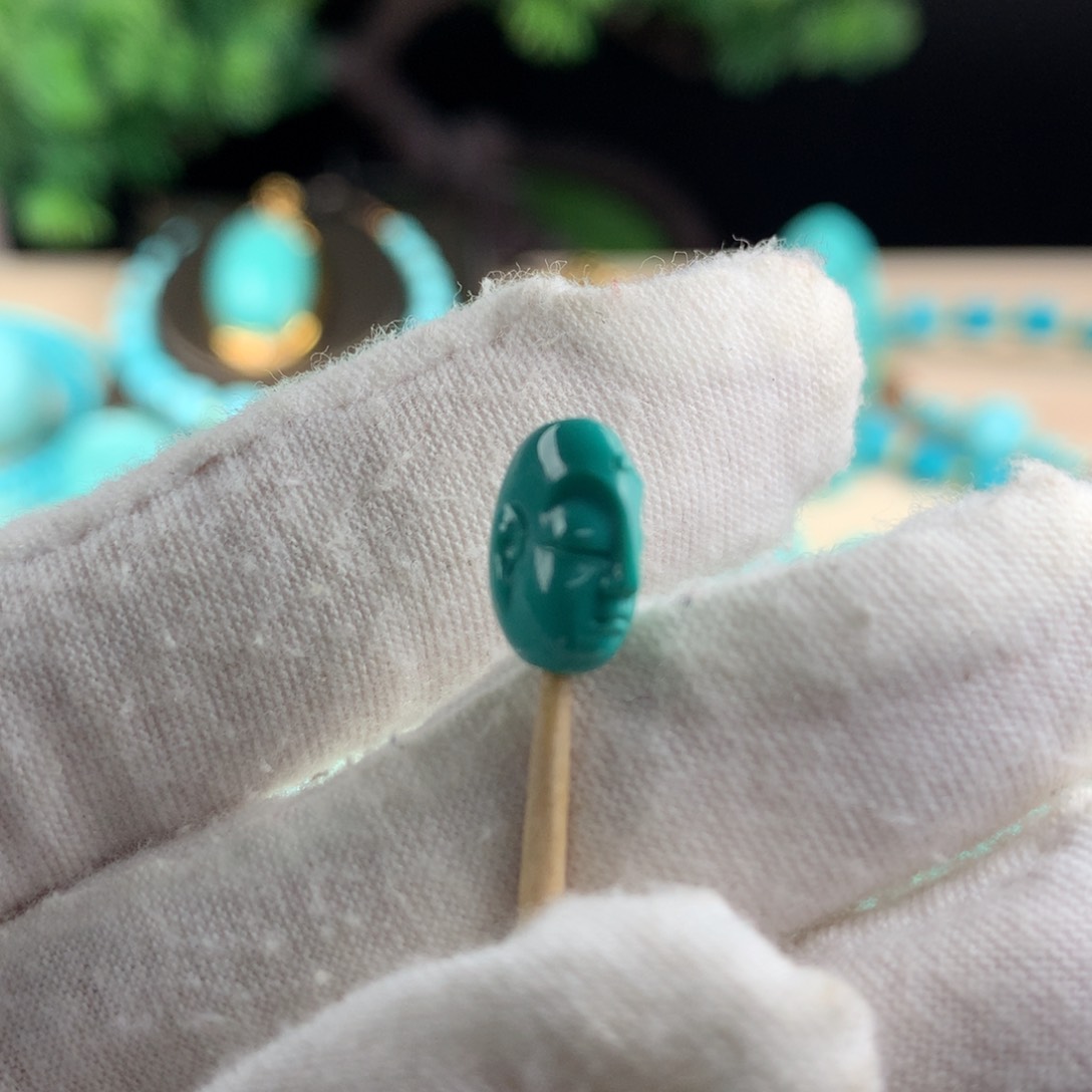 绿松石罗汉头未镶嵌