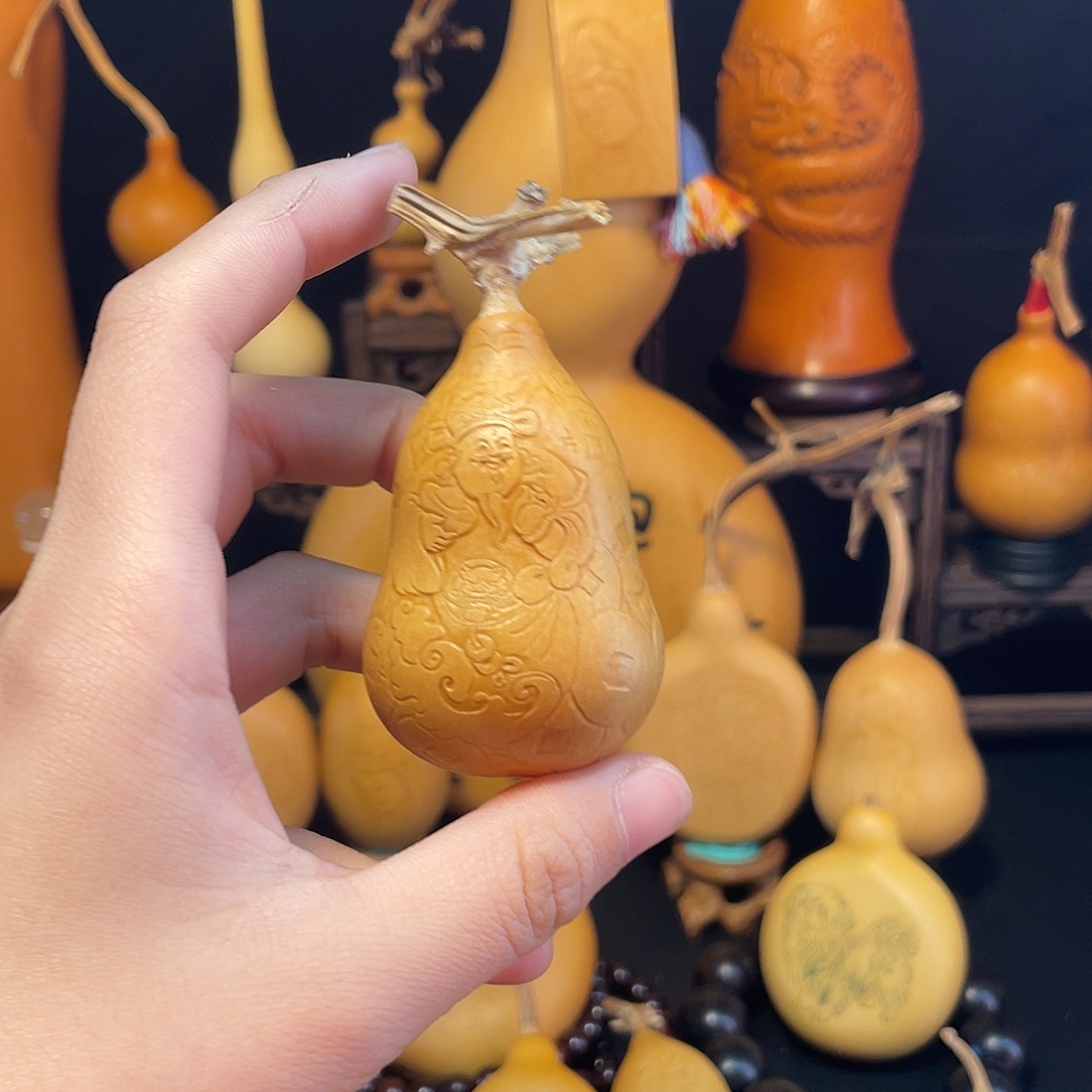 戎***城财神押花葫芦葫芦