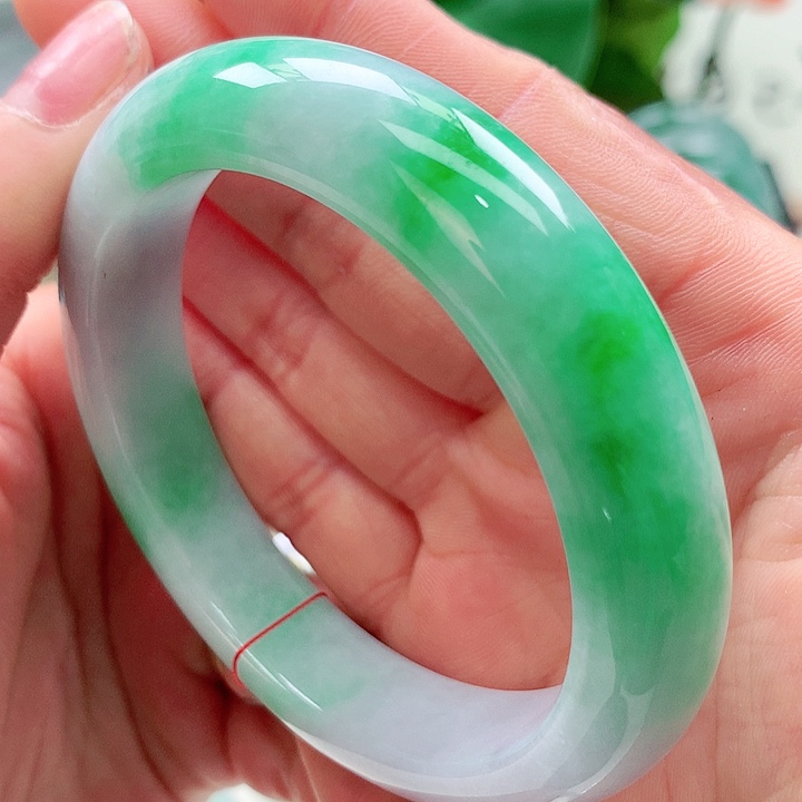 芒***）翡翠未镶嵌手镯付定金10000元未付尾款16800