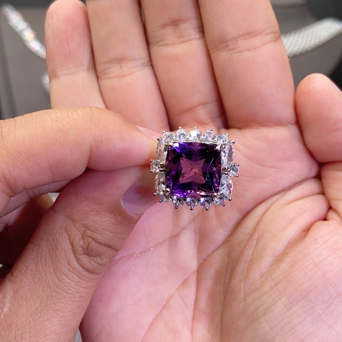 水晶戒指银S925镶嵌几*朵