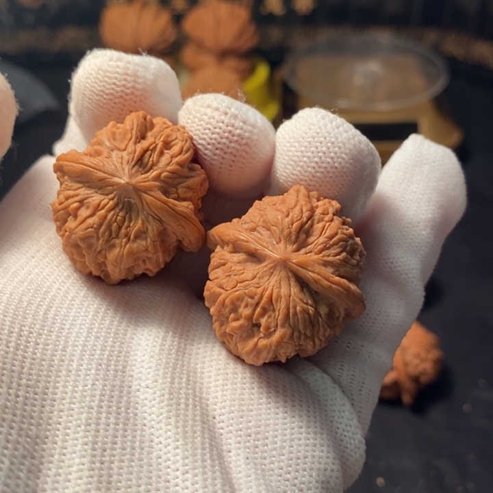 文玩核桃吊坠30雨花石