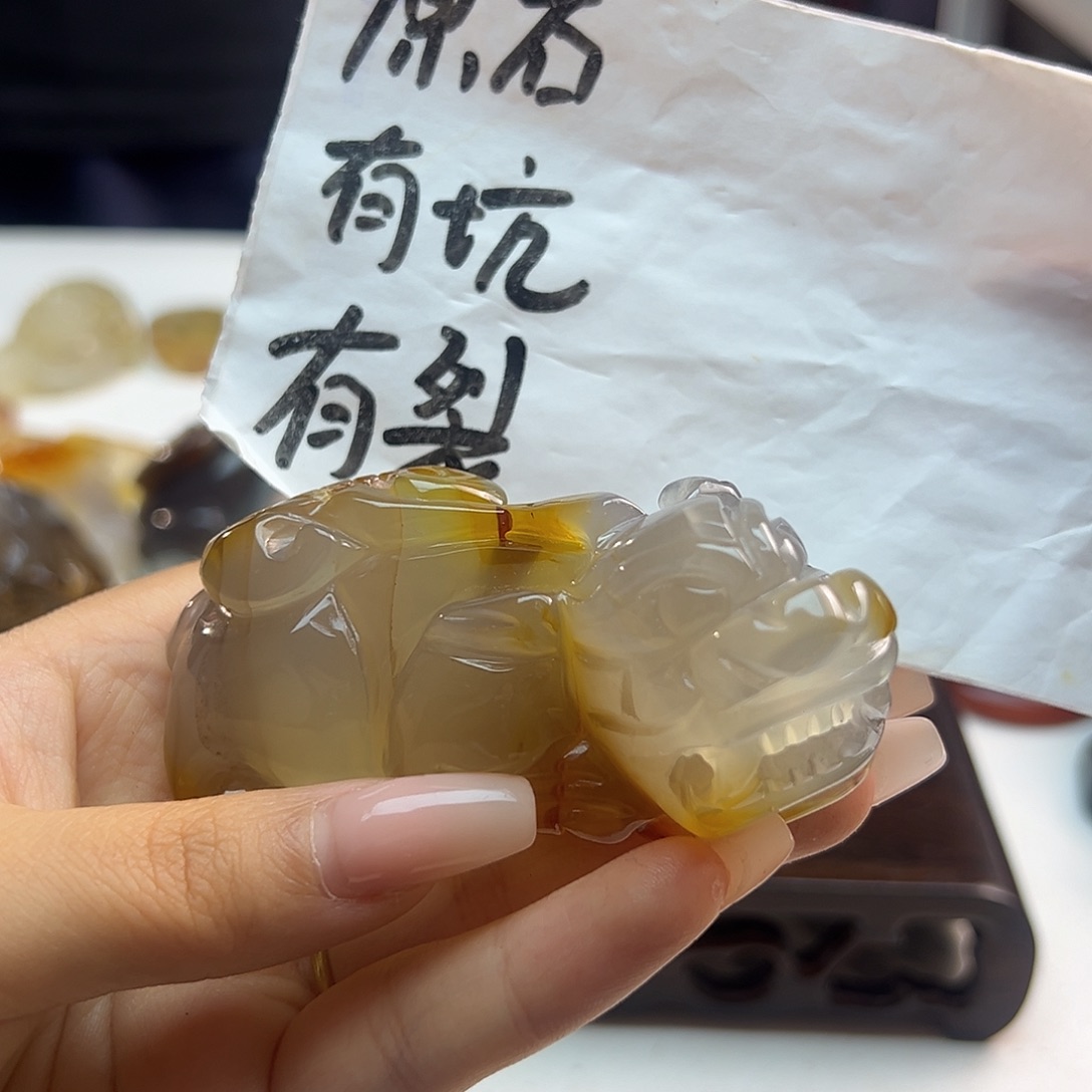 玛瑙/玉髓未镶嵌颈饰