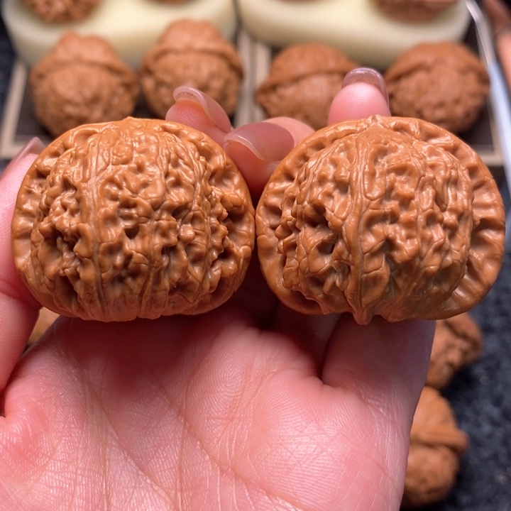 文玩核桃把件屎****便精品球白40