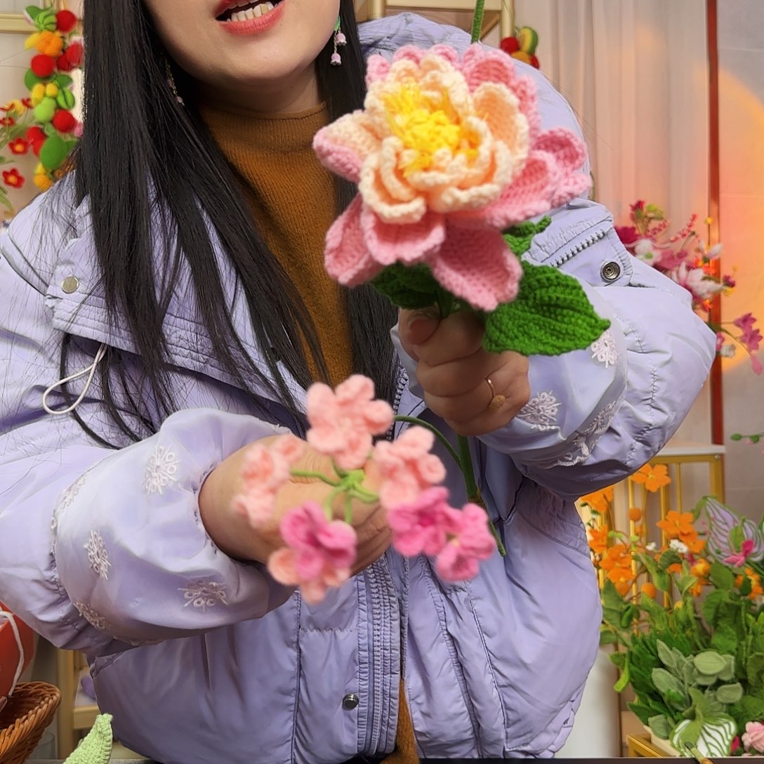 手工钩织设计花束