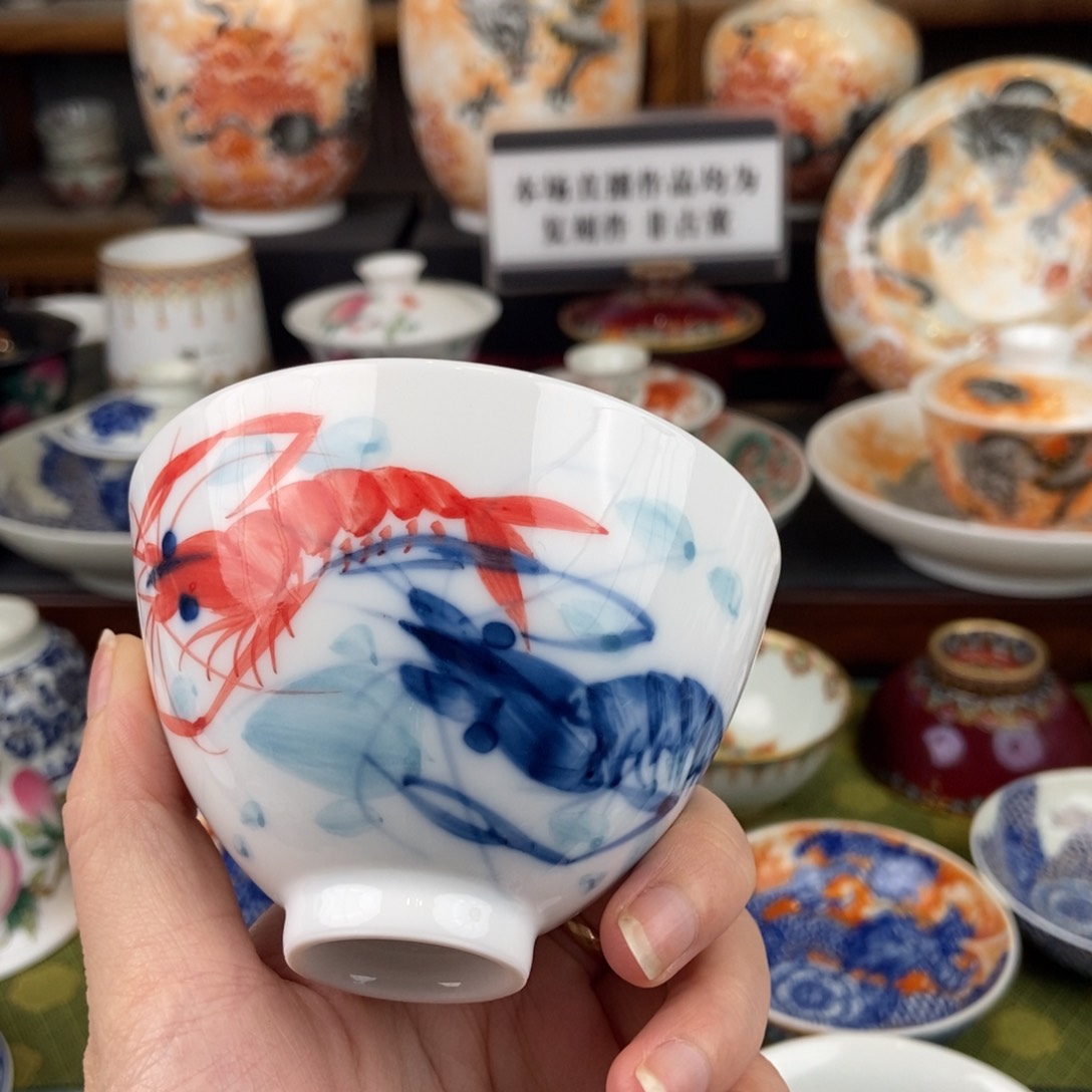 陶瓷的设计师是一个人