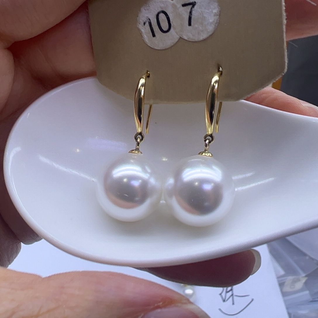 未镶嵌淡水珍珠耳饰