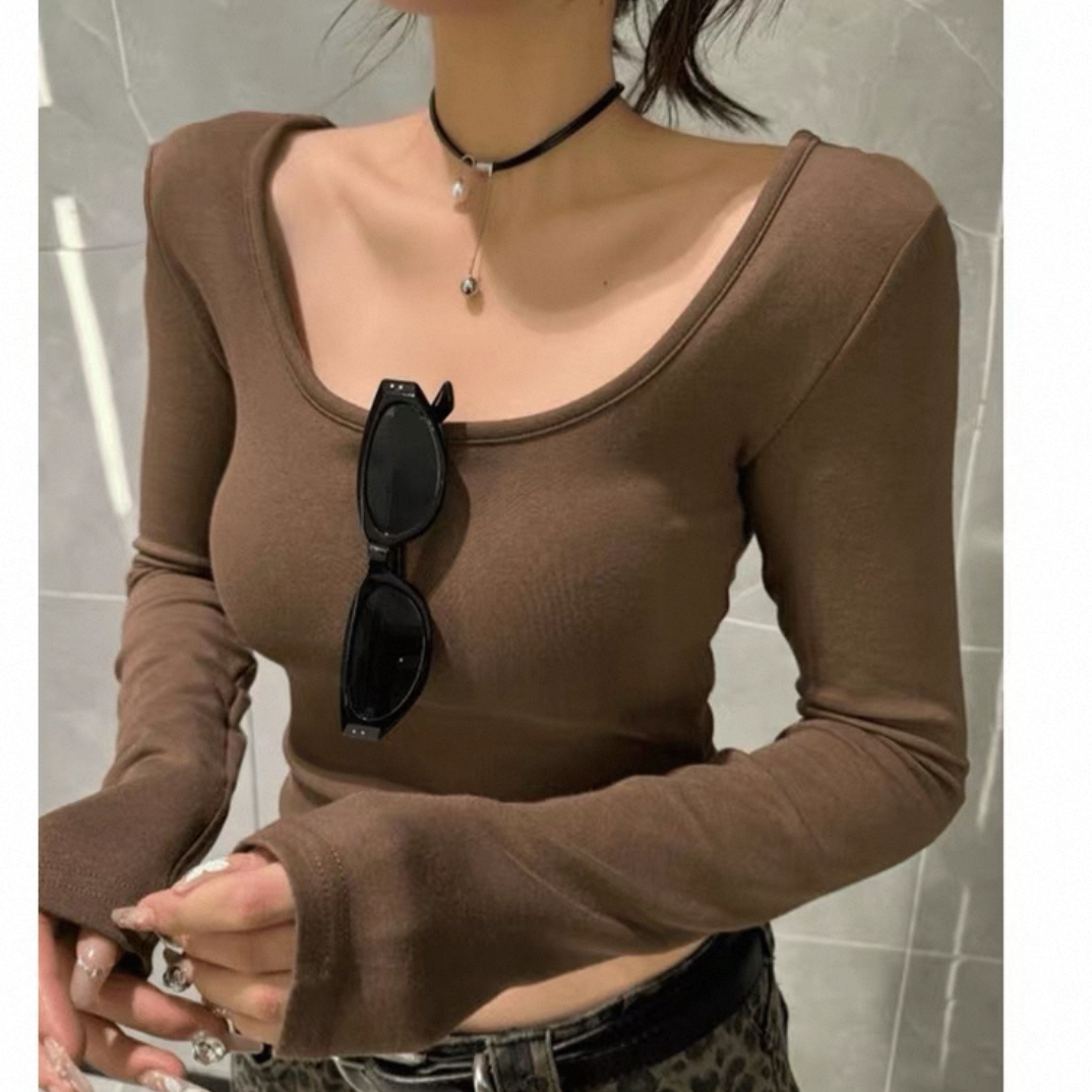 大方领打底衫女秋冬季2025新款纯欲风紧身内搭长袖打底显瘦修身