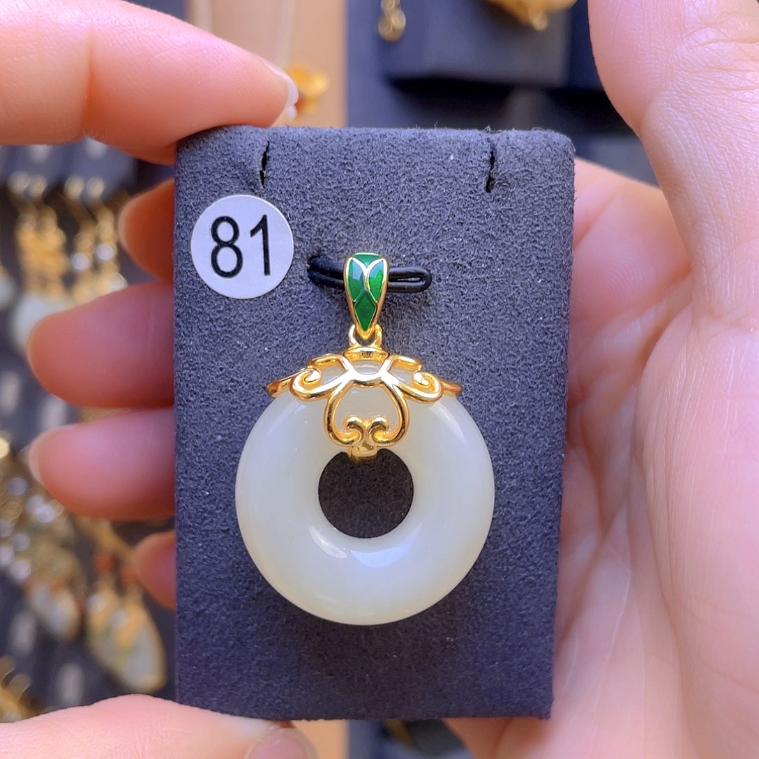 和田玉颈饰银S925镀金镶嵌