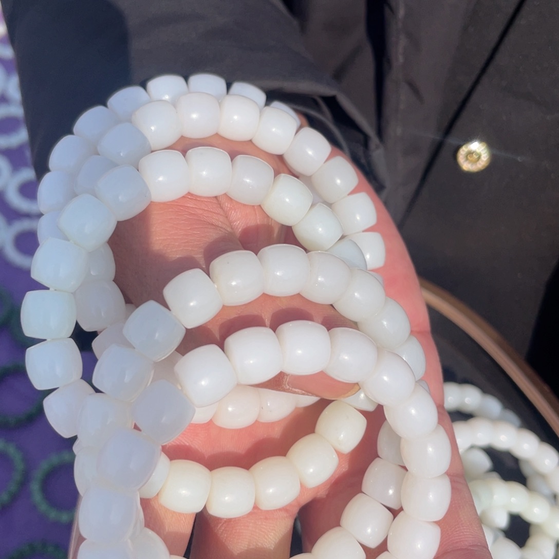 和田玉颈饰未镶嵌多样性发货，发其一