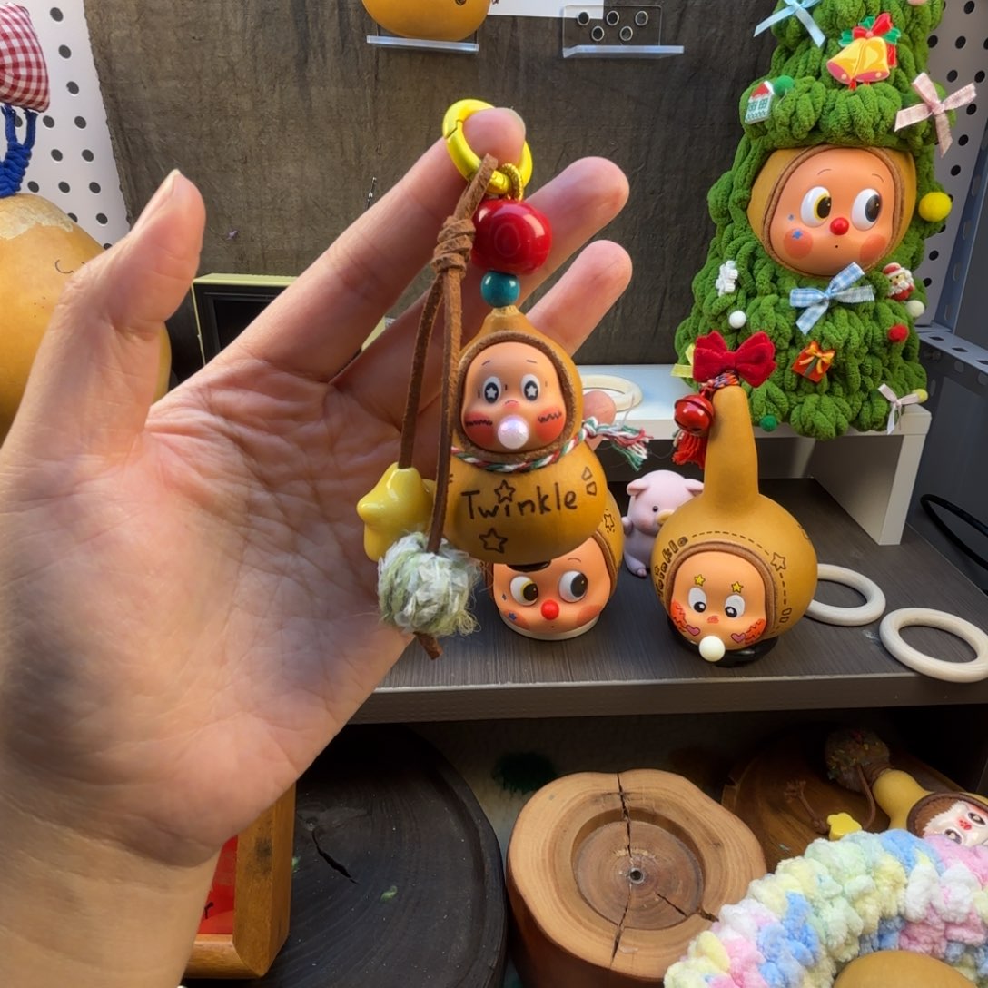 黄色圈圈钥匙挂啊