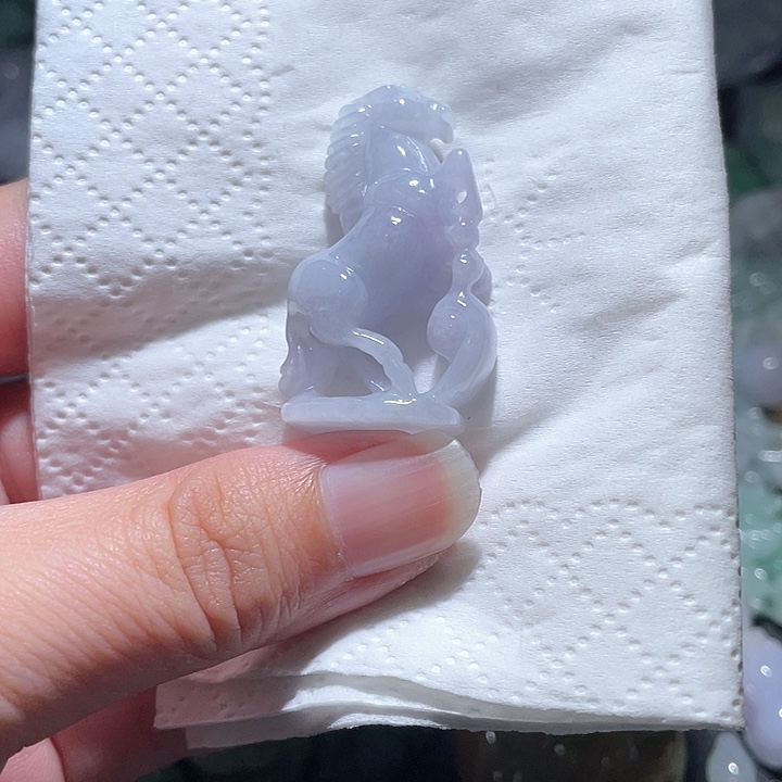 颈饰未镶嵌翡翠天