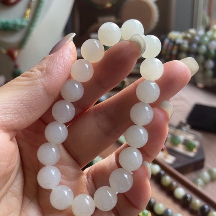 手链未镶嵌和田玉（白玉）