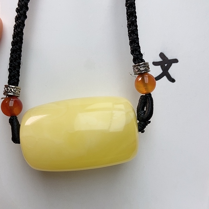 琥珀裸石未镶嵌天然40