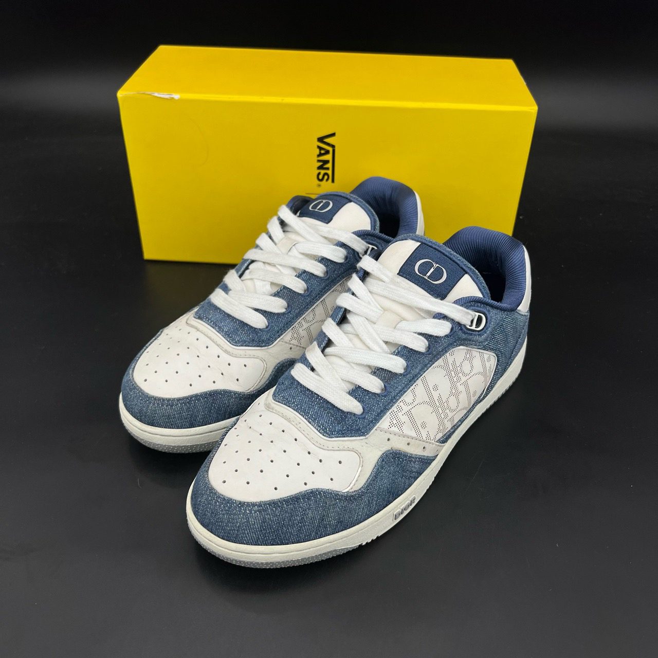 95新 DIOR/迪奥 dior鞋 b27 牛仔白蓝 size 41 原盒