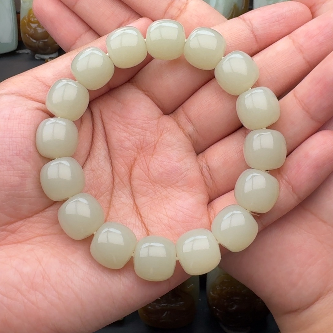 神***）和田玉未镶嵌手串