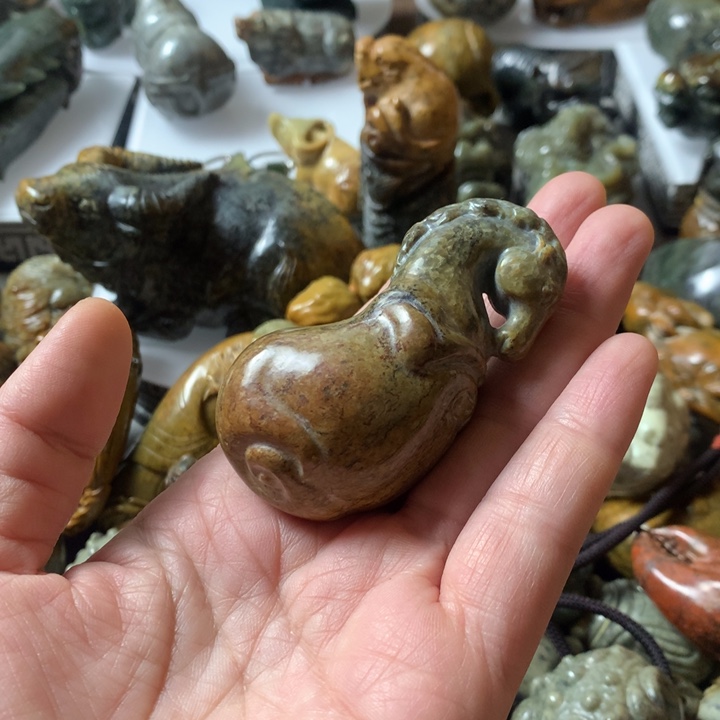 岫岩河磨玉（透闪石质玉）手链未镶嵌用****5