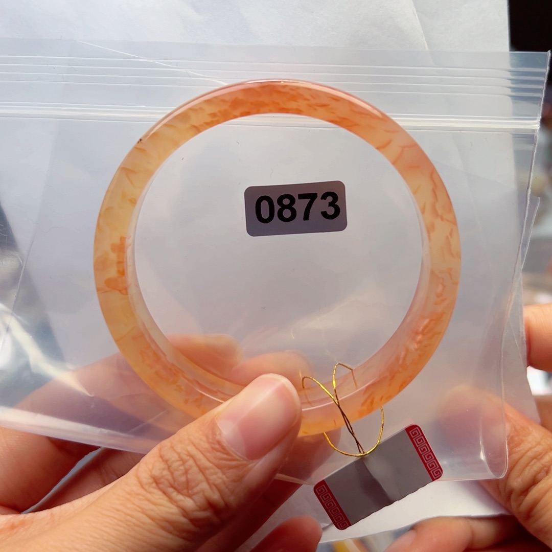 玛瑙/玉髓手镯未镶嵌玖*