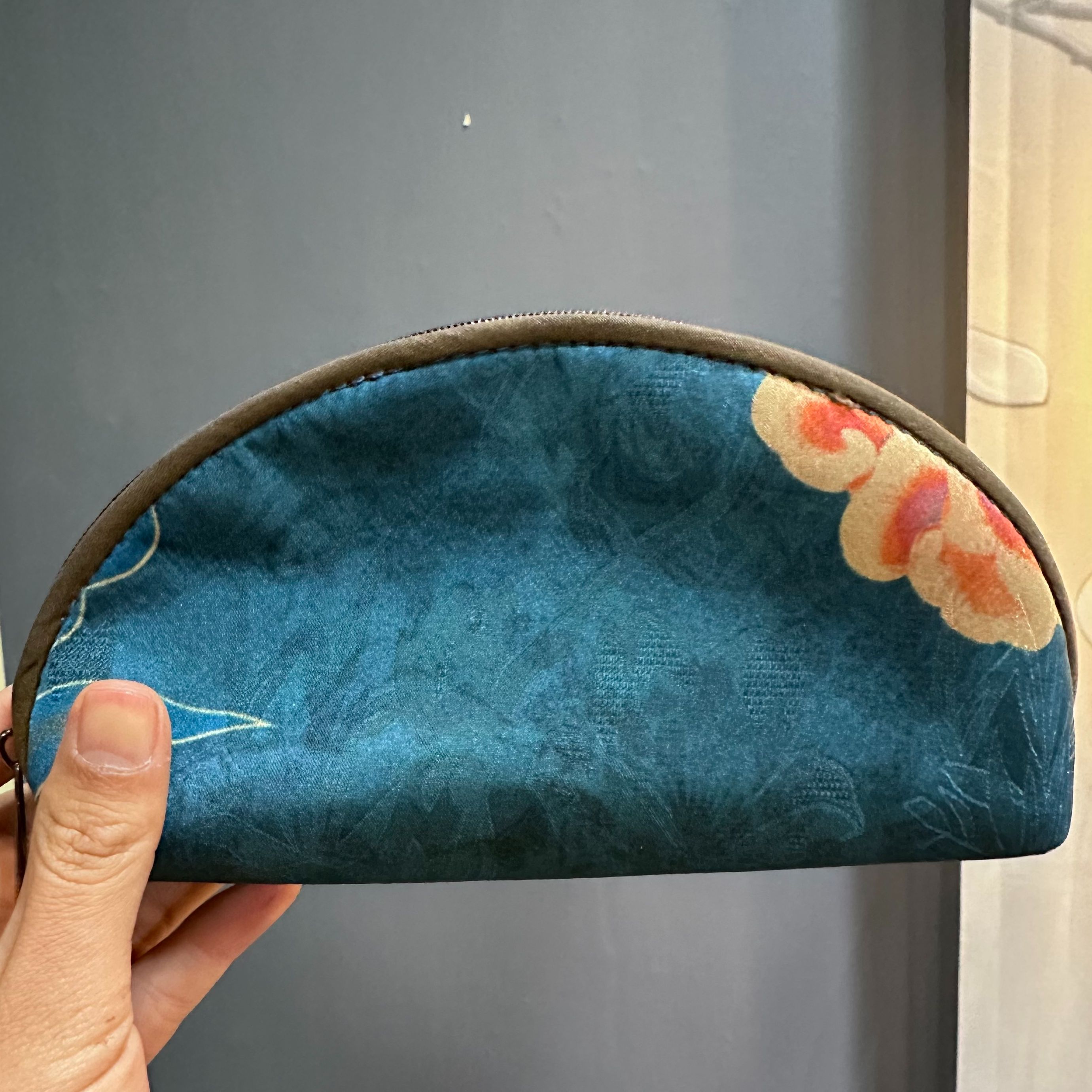 缎面零钱包WGAH134-5