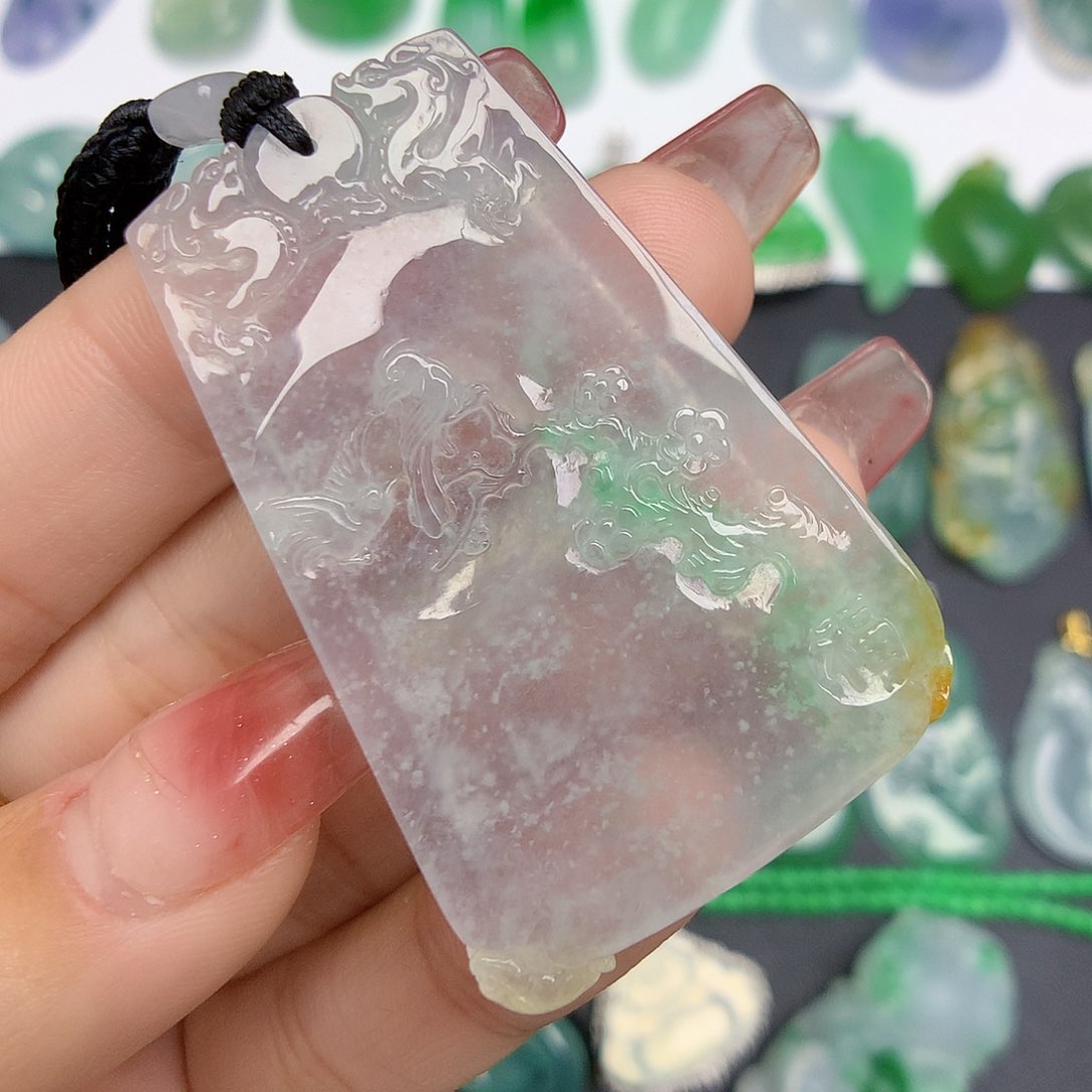 翡翠颈饰未镶嵌喜上眉梢